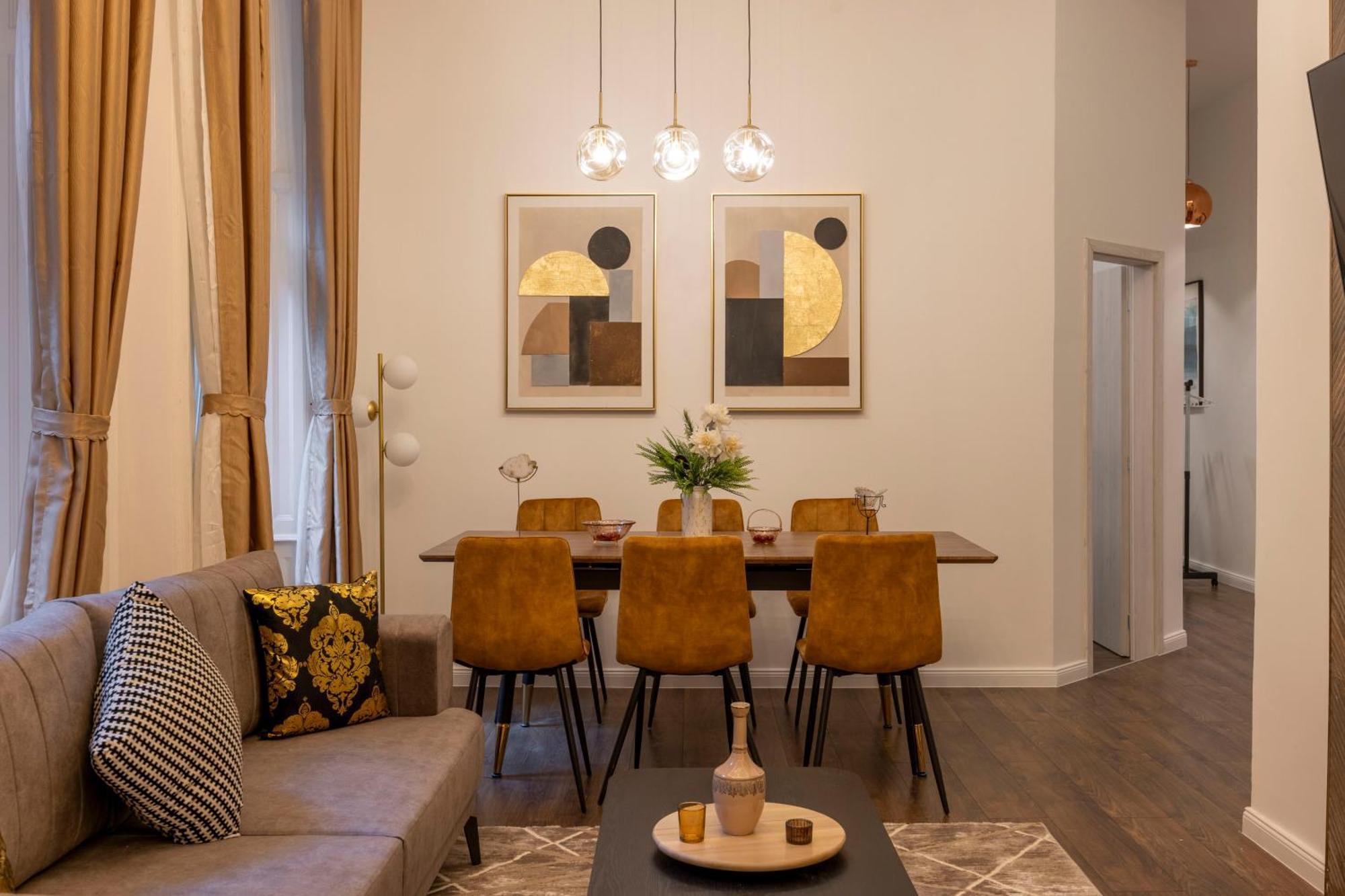 Exclusive Downtown Quentin Residence By Prestige Homes 부다페스트 외부 사진